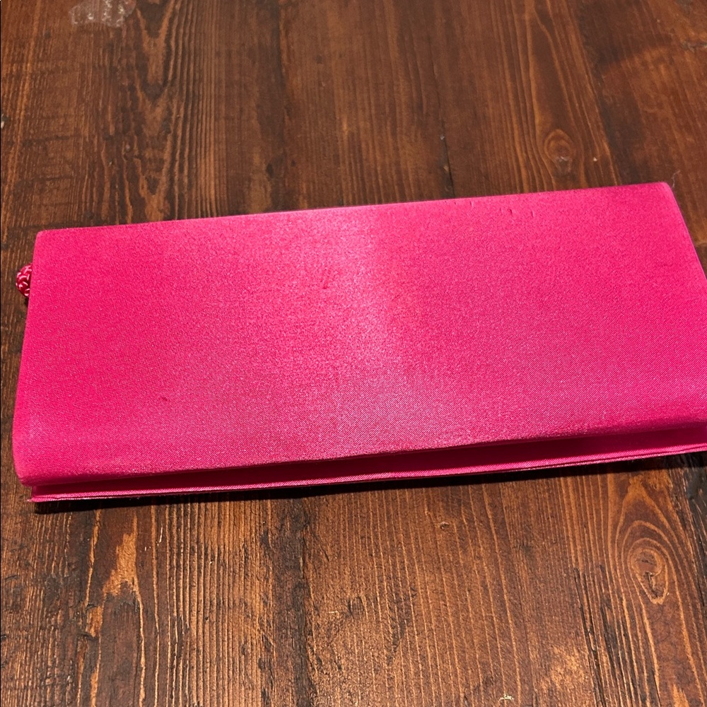 Vintage Elegant Hot Pink Satin Clutch Bag also has strap - Picture 4 of 4